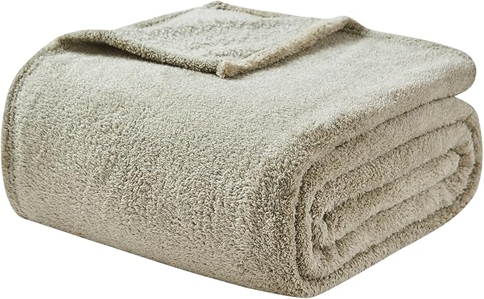 EMME Fluffy Soft Blanket Throw Size - 50"*60" Green Soft Fluffy Warm Throw Blankets for Couch, Sofa, Chair, Bed, Camping, Picnic, Travel Lightweight Bed Blanket