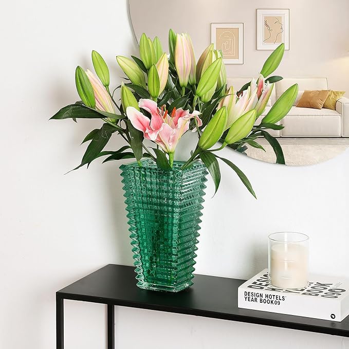 MCMCNCUIU Crystal Vase, Large Crystal Vases for Flowers, Large Flower Vase, Modern Green Vases for Living Room, Bedroom, Kitchen, Dining Table, Mantle, Wedding, 11 Inches
