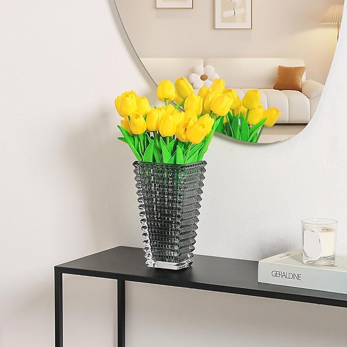 MCMCNCUIU Crystal Vase, Large Crystal Vases for Flowers, Large Flower Vase, Modern Black Vases for Living Room, Bedroom, Kitchen, Dining Table, Mantle, Wedding, 9 Inches
