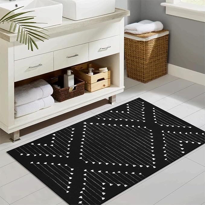 LIVEBOX Black Outdoor Entry Rug 2.3' x 3.6', Boho Porch Rug Washable Cotton Moroccan Front Door Mat,Hand-Woven Area Rugs Throw Carpet for Layered Entryway,Front Door Decor