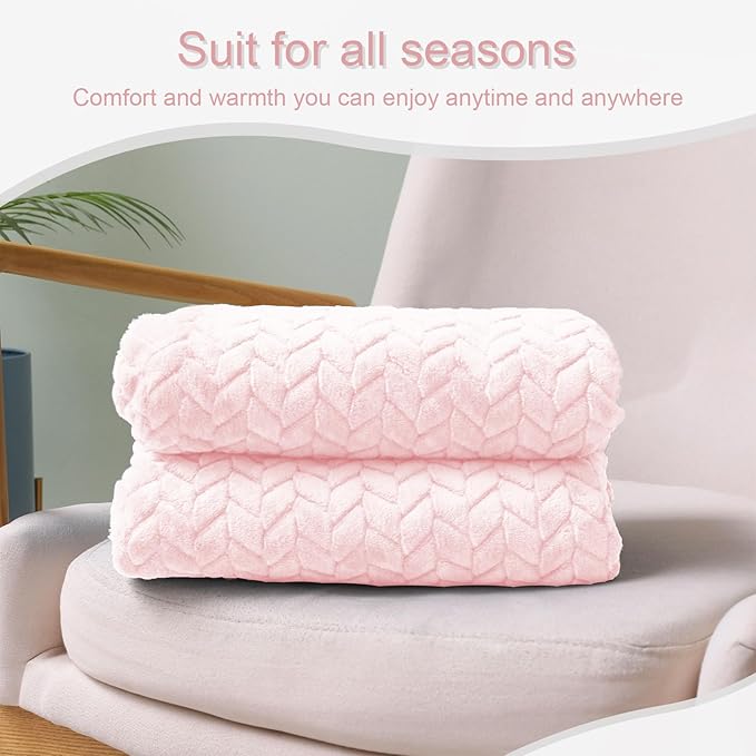 Exclusivo Mezcla Light Pink Fleece Throw Blanket for Couch and Bed, 50x70 Inches Soft Cozy Jacquard Flannel Blankets, Lightweight Fuzzy Plush Warm Throws for All Seasons