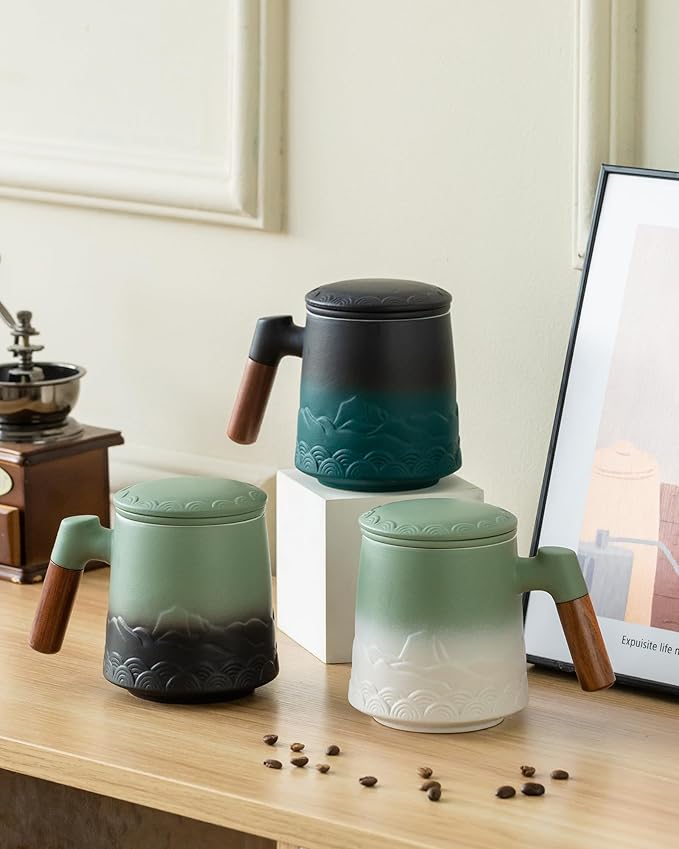 ZENS Tea Mug with Infuser and Lid for Loose Leaf Tea Steeper, 16.9 oz Embossed Ceramic Tea Cup with Fine Tea Strainers, Wood Handle Large Tea Diffusers Mugs, Tea Accessories for Tea Lovers Gifts