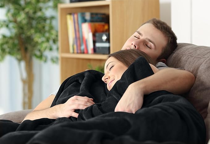 Utopia Bedding Fleece Blanket Throw XL Size Black 300GSM Luxury Anti-Static Fuzzy Soft Microfiber Blanket for Couch, Sofa and Bed (70x50 Inch)