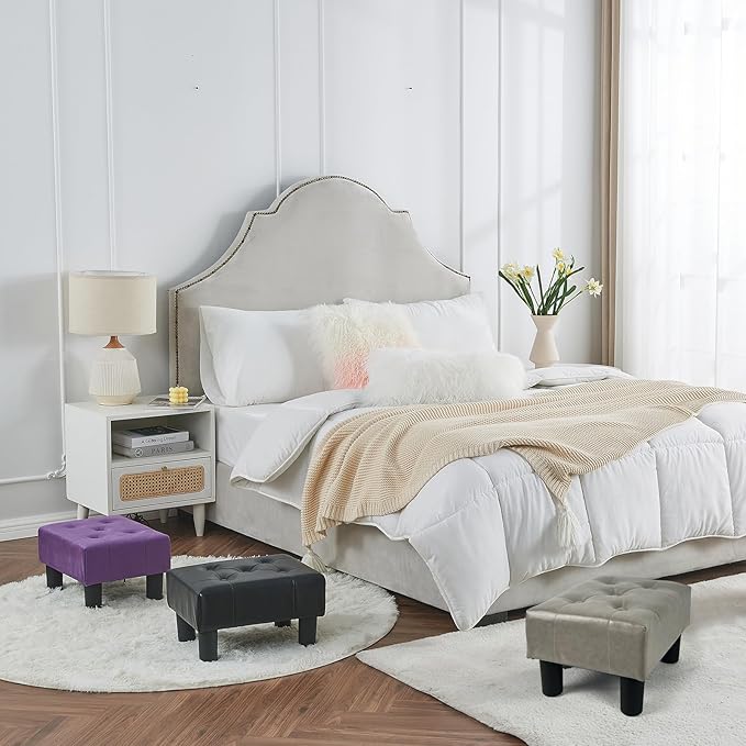BRIAN & DANY Small Foot Stool, Leather Foot Stools with Legs, Stable Small Footstool for Living Room, Grey