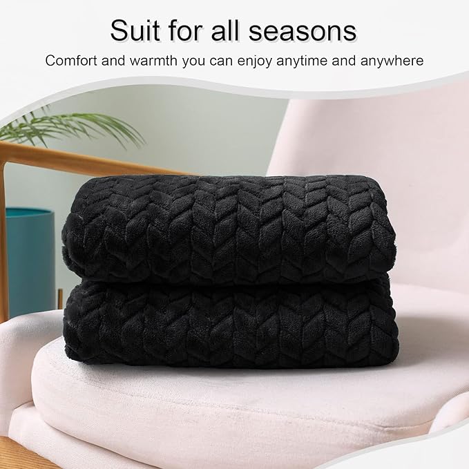 Exclusivo Mezcla Black Fleece Throw Blanket for Couch and Bed, 50x70 Inches Soft Cozy Jacquard Flannel Blankets, Lightweight Fuzzy Plush Warm Throws for All Seasons