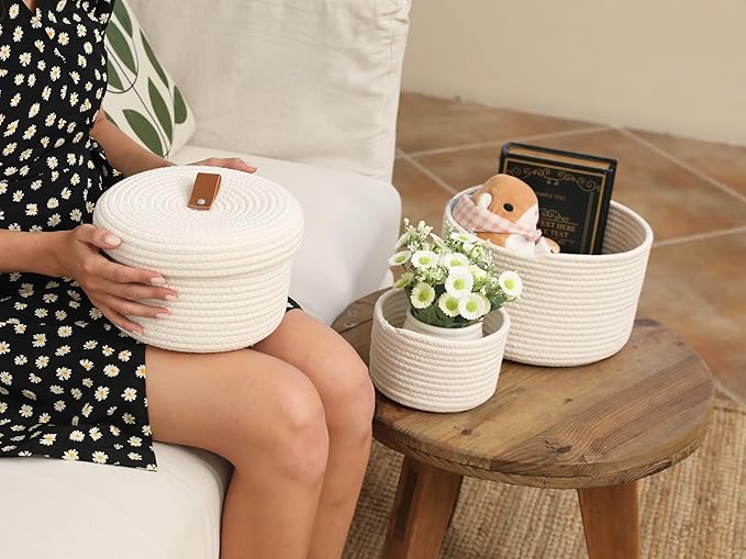 Cottonphant Set of 3 Stylish Round Woven Baskets with Lids - Elegant Storage Solution for Home Decor and Organization - Compact Shelf Baskets (Off White, 10"x6"-8"x5"-6"x4")