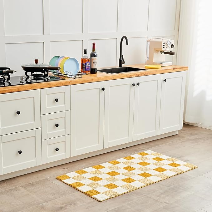 CozeCube Checkered Bath mats Non Slip, Fluffy Absorbent Microfiber Runner Bath mat Washable, Aesthetic Bathroom Rugs, Long Bath mat for Bathroom Floor, Harvest Gold, 47"X24"