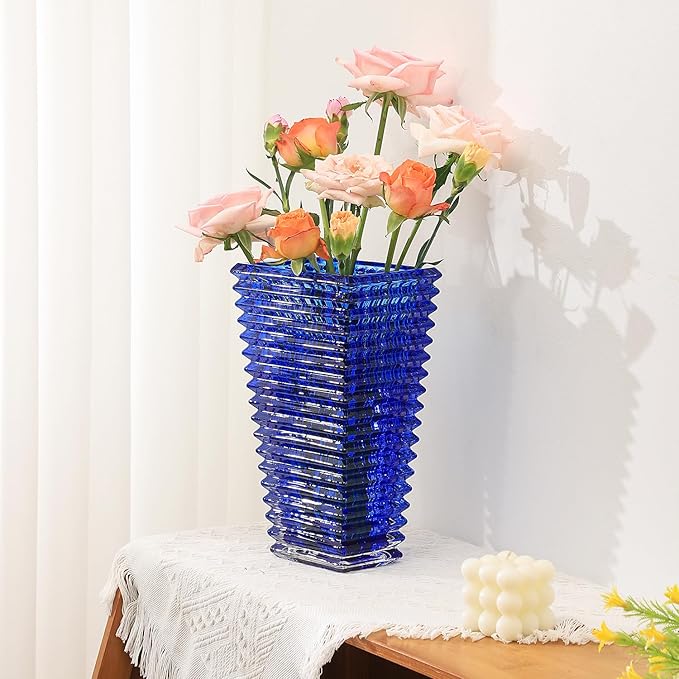 MCMCNCUIU Crystal Vase, Large Crystal Vases for Flowers, Large Flower Vase, Modern Blue Vases for Living Room, Bedroom, Kitchen, Dining Table, Mantle, Wedding, 11 Inches