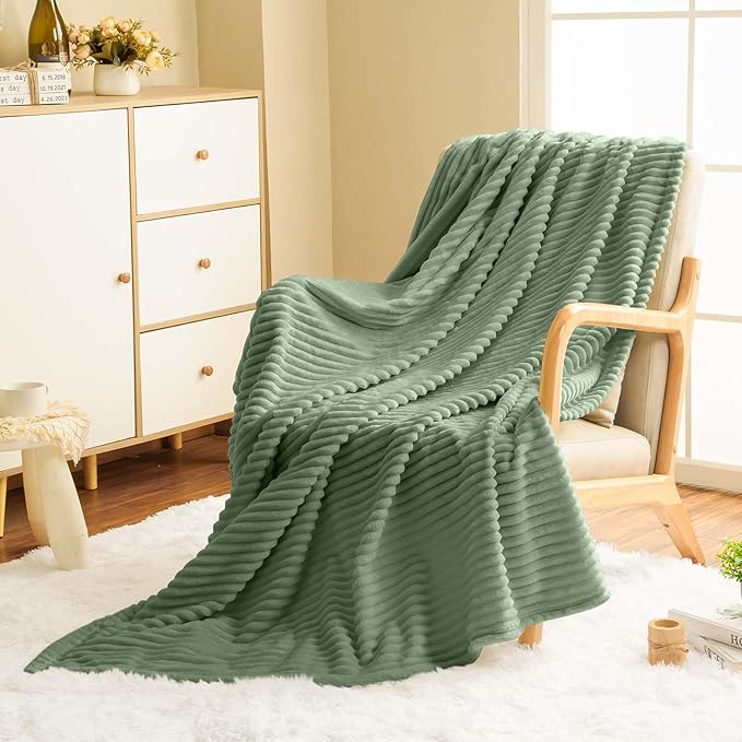 Vessia Flannel Fleece Throw Blanket for Couch,Sofa,Bed, 300GSM Microfiber Sage Green Striped Chair Blanket for Adults and Kids, Super Soft Warm Cozy Lightweight Ribbed Throw for All-Season