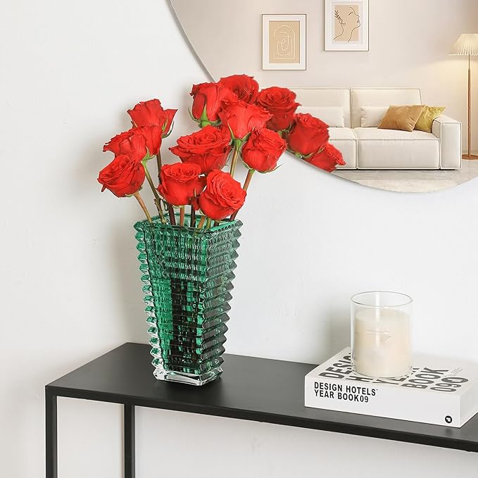 MCMCNCUIU Crystal Vase, Large Crystal Vases for Flowers, Large Flower Vase, Modern Green Vases for Living Room, Bedroom, Kitchen, Dining Table, Mantle, Wedding, 9 Inches