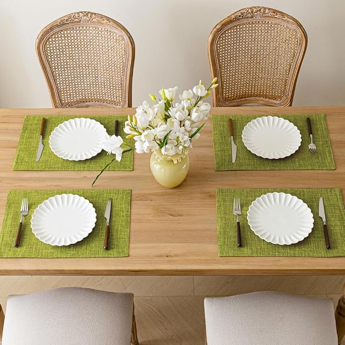 Placemats Set of 4, Bilayer Thickened Linen Place Mats Heat Resistant Machine Washable Wrinkle Free Carefully Selected Polyester Mats for Kitchen/Dining/Coffee Table (Lime Green)