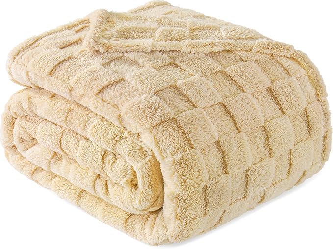 Exclusivo Mezcla Queen Size Flannel Fleece Blanket, Super Soft and Warm Lightweight Checkered Pattern Blankets for All Seasons, 90x90 Inches, Beige