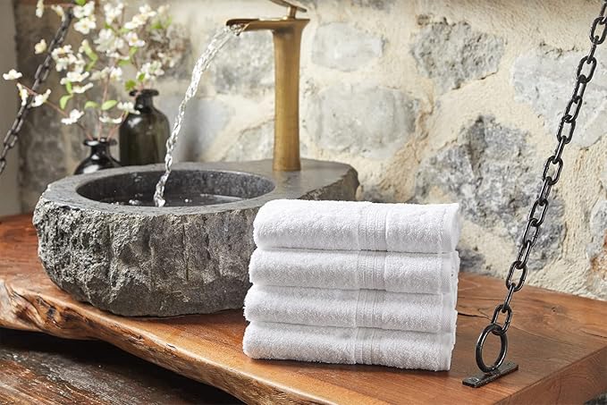 HOMELOVER 4 Piece Luxury Hand Towel Set - 100% Organic Cotton, 500 GSM, Hotel Quality, Highly Absorbent, Soft & Quick Drying Bathroom & Kitchen Towel for Face & Hand Washing (Snow White)