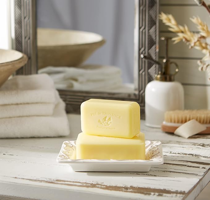 Pre de Provence Artisanal Soap Bar, Natural French Skincare, Enriched with Organic Shea Butter, Quad Milled for Rich, Smooth & Moisturizing Lather, Sweet Lemon, 5.3 Ounce