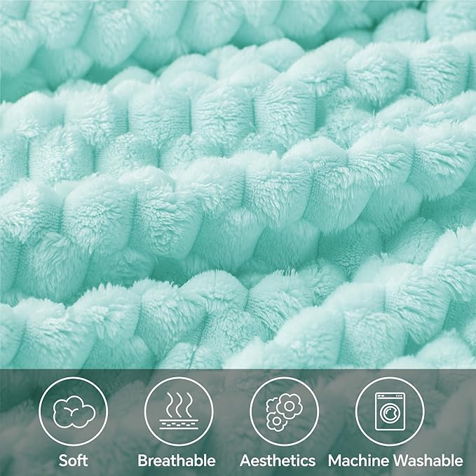 BEDELITE Fleece Blanket Twin for Bed Couch, 3D Jacquard Decorative Cloud Blue Throw Blanket, Soft and Cozy Warm Plush Fuzzy Blanket All Seasons Suitable, 60x80Inches