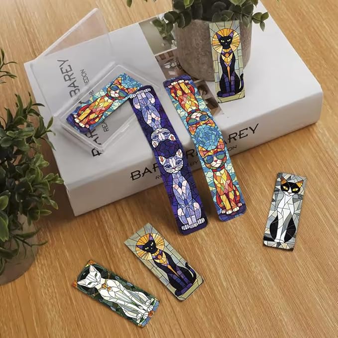 Magnetic Bookmarks 5 Pcs Art Cat Magnetic Book Markers Page Clip for Adult Kids Unique Cat Book Markers for Students Teachers School Home Office Reading Book Lovers