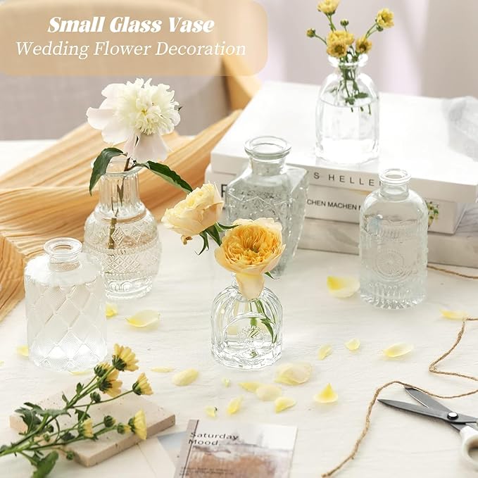 Glass Bud Vase Set of 32PCS Wedding Centerpieces for Tables,Mini Clear Bud Vases for Flowers,Small Flower Vases Suitable for Birthday Party,Anniversary,Wedding,Baby Shower (Clear, 32PCS)