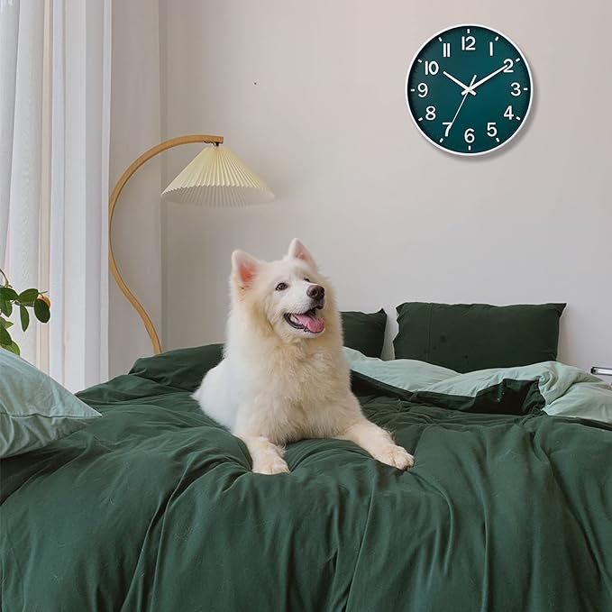 HZDHCLH Green Wall Clocks Battery Operated,12 inch Silent Non Ticking Modern Wall Clock for Living Room Bedroom Kitchen Office Classroom Decor
