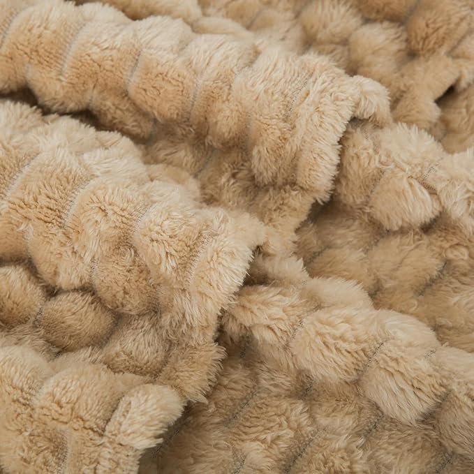 Puncuntex Beige Throw Blanket 60"×80" inches Fuzzy 3D Jacquard Decorative Flannel Fleece Super Soft Plush Cozy Blanket for Couch Sofa Chair Lightweight