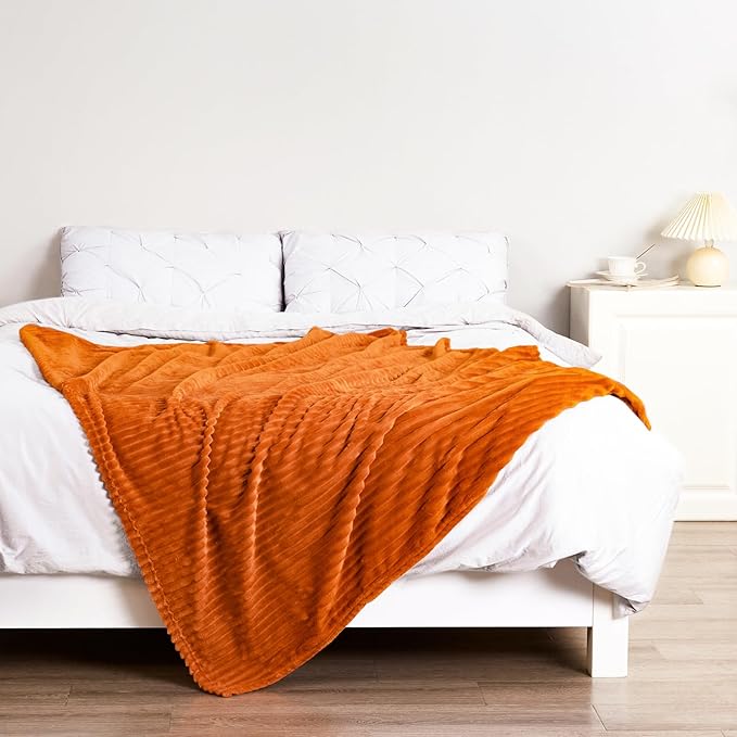Bnuitland Burnt Orange Flannel Throw Blanket,300GSM Super Soft Fleece Stripe Pattern Sofa Blanket for Adults and Kids, Lightweight Cozy Bed Throw for Home Decor All Season