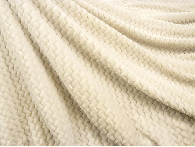 PAVILIA Cream Couch Blanket Throw Reversible Sherpa Chevron, Soft Cozy Jacquard Weave Textured Blanket for Sofa Bed, Thick Warm Large Fleece Car Blanket, Decorative Plush Home Decor, 50x60 Ivory Beige