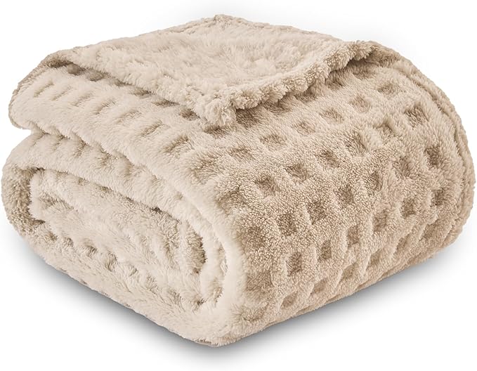 NEWCOSPLAY Super Soft Twin Blanket Linen Premium Silky Flannel Fleece 3D Waffle Checkered Lightweight Bed Blanket All Season Use (Linen, Twin(60"x80"))