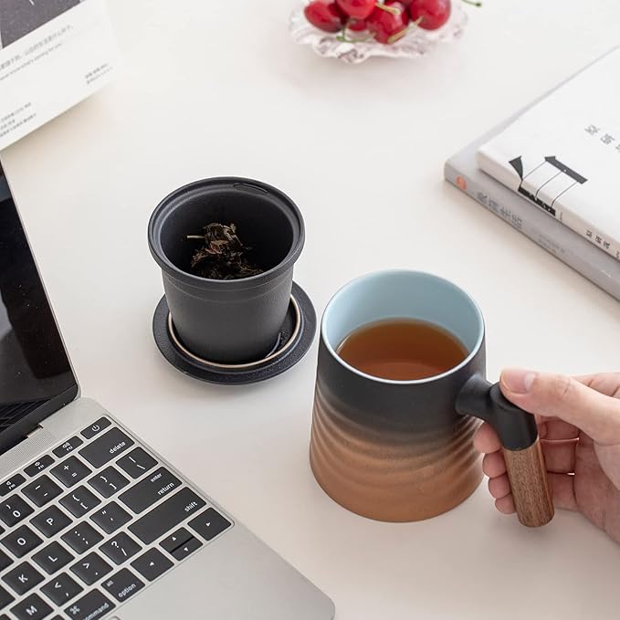 ZENS Tea Cup with Infuser and Lid, Wood Handle Loose Tea Steeper Mug, 12 Ounces Matte Gradient Embossed Ceramic Stainer Mug for Tea Gifts, Black &Brown