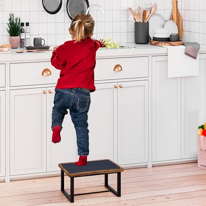 Wooden Step Stool with Non-Slip mat,Bed Steping Stool for Adult Hold up to 500lbs,Wood One Step Stool for Kitchen, Bedroom, Living Room, Bathroom…