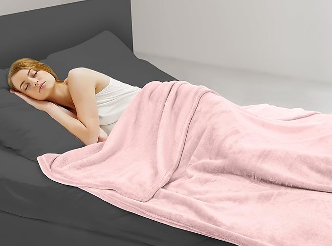Utopia Bedding Pink Fleece Blanket King Size Lightweight Fuzzy Soft Anti-Static Microfiber Bed Blanket (90x102 Inch)