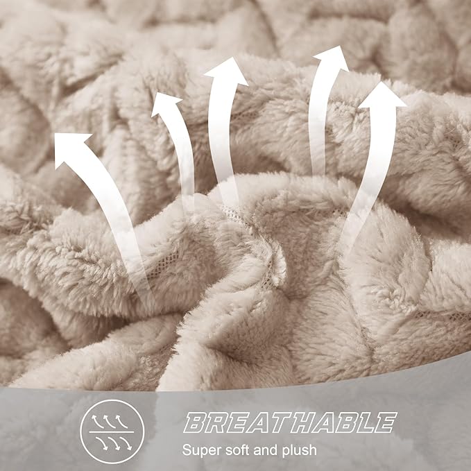 Exclusivo Mezcla Camel Fleece Throw Blanket for Couch and Bed, 50x70 Inches Soft Cozy Jacquard Flannel Blankets, Lightweight Fuzzy Plush Warm Throws for All Seasons