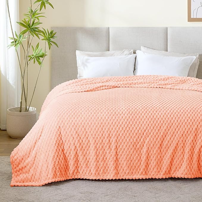 BEDELITE Fleece Throw Blanket for Couch & Bed - 3D Jacquard Decorative Peach Pink Blanket, Super Soft and Cozy Warm Fuzzy Blanket All Seasons Suitable, 108x90Inches