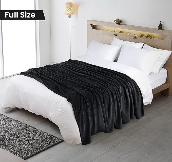 Utopia Bedding Black Fleece Blanket Full Size Lightweight Fuzzy Soft Anti-Static Microfiber Bed Blanket (90x84 Inch)
