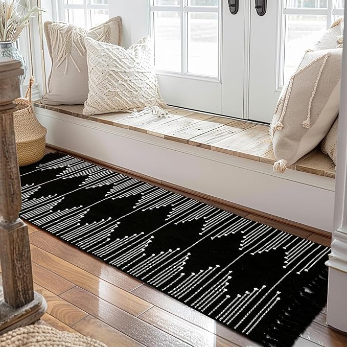 Tritard Boho Hallway Runner Rug 2x8 - Washable Area Rug Farmhouse Aztec Cotton Long Thin Rugs with Tassels Kitchen Bathroom Lightweight Woven Low Pile Carpet for Entryway, Bedroom, Black and White