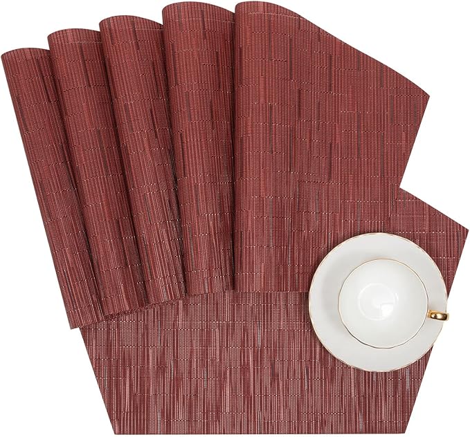 SHACOS Small Round Table Placemats Set of 4 Wedge Placemats Burgundy Red Heat Resistant Table Mats Wipe Clean (4, Burgundy Red)
