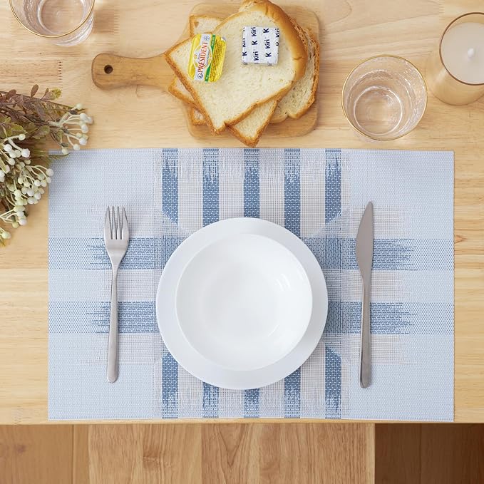 Winknowl Placemats Set of 4, Heat Resistant Stain Resistant Woven Vinyl Insulation Place mats, Durable Washable Elegant Table Mats for Kitchen Dining Table Decor (Geometric Blue)