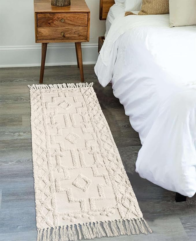 Uphome Boho Washable Runner Rugs 2' x 5', Woven Tufted Neutral Hallway Runner Rug with Fringe, Beige Cotton Farmhouse Entryway Rug, Tribal Accent Bedroom Floor Carpet for Bedside Laundry Kitchen