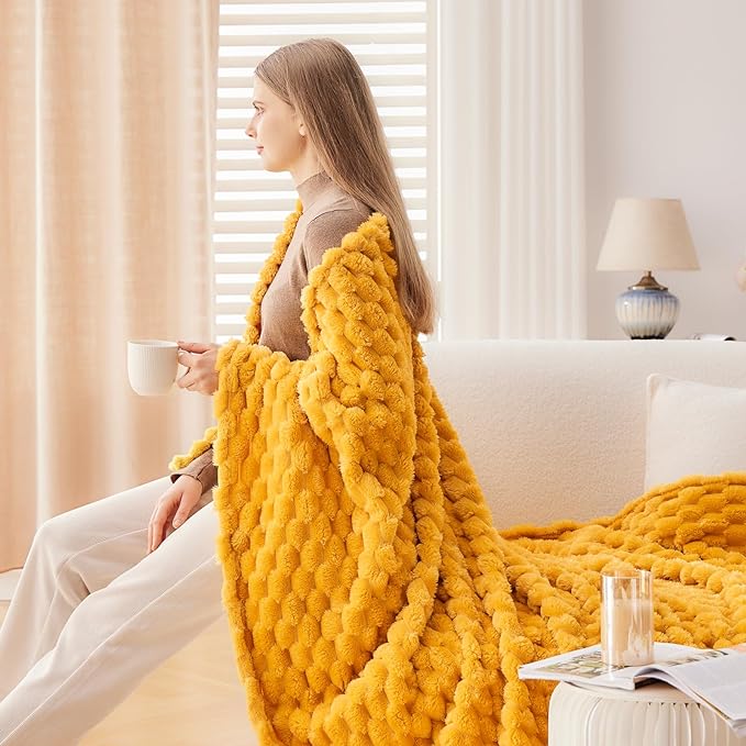 NEWCOSPLAY Super Soft Throw Blanket Mustard Yellow Premium Silky Flannel Fleece 3D Clouds Stylish Jacquard Lightweight Bed Blanket All Season Use 350GSM (Mustard Yellow, Throw(50"x60"))