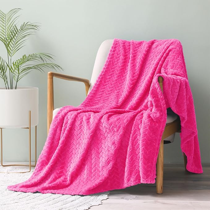 Exclusivo Mezcla Hot Pink Fleece Throw Blanket for Couch and Bed, 50x70 Inches Soft Cozy Jacquard Flannel Blankets, Lightweight Fuzzy Plush Warm Throws for All Seasons