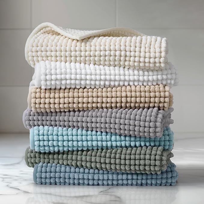 FRESHMINT Thick Chunky Chenille Bathroom Rug, 20"x32", Non Slip Bath Mat, Soft Bathroom Decor, Cute Shower Mat, Water Absorbent, Washable, Aqua Blue