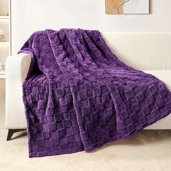 Exclusivo Mezcla Fleece Throw Blanket for Couch,Super Soft and Warm Lightweight Checkered Pattern Blankets for All Seasons,50x60 Inches, Purple