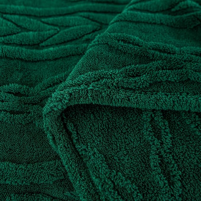YUSOKI Sherpa Queen Size Blanket(Without Pillows)-3D Stylish Design Cozy Plush Fluffy Blankets for Teen Girls Women Couch Bed Sofa Chair Gift(Forest Green,90"x90")