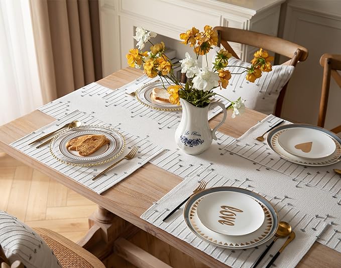 Placemats Set of 4 for Dining Table Décor, Woven Cloth Place Mats for Farmhouse Kitchen Tabletop, Handcrafted Machine Washable Cotton Table mats 13 x 19 Inch, Grey and Beige