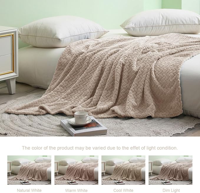 Exclusivo Mezcla Camel Fleece Throw Blanket for Couch and Bed, 50x70 Inches Soft Cozy Jacquard Flannel Blankets, Lightweight Fuzzy Plush Warm Throws for All Seasons