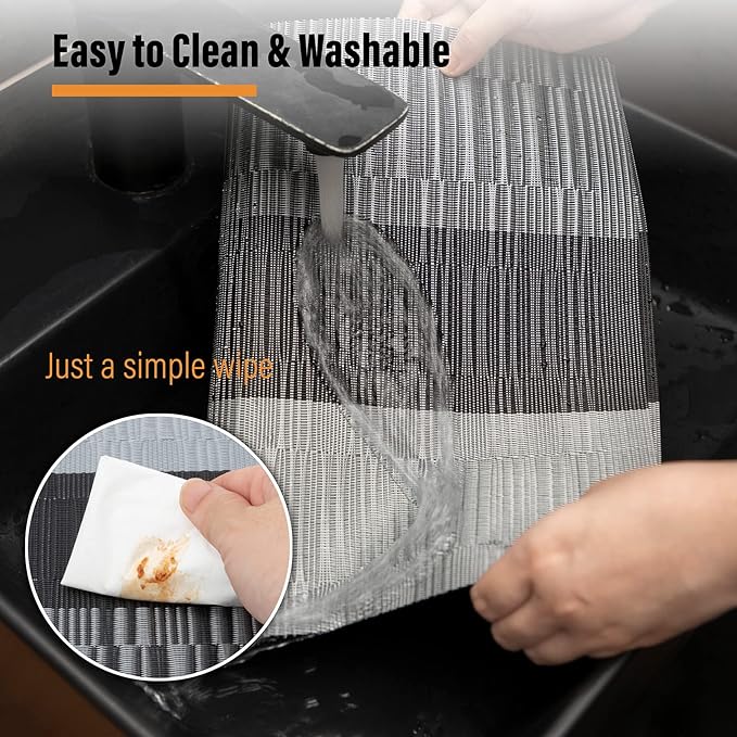 Winknowl Placemats, Set of 4 Heat Resistant Stain Resistant Non-Slip Woven Vinyl Insulation Placemats, Washable Durable Elegant Table Mats for Dining (Black)