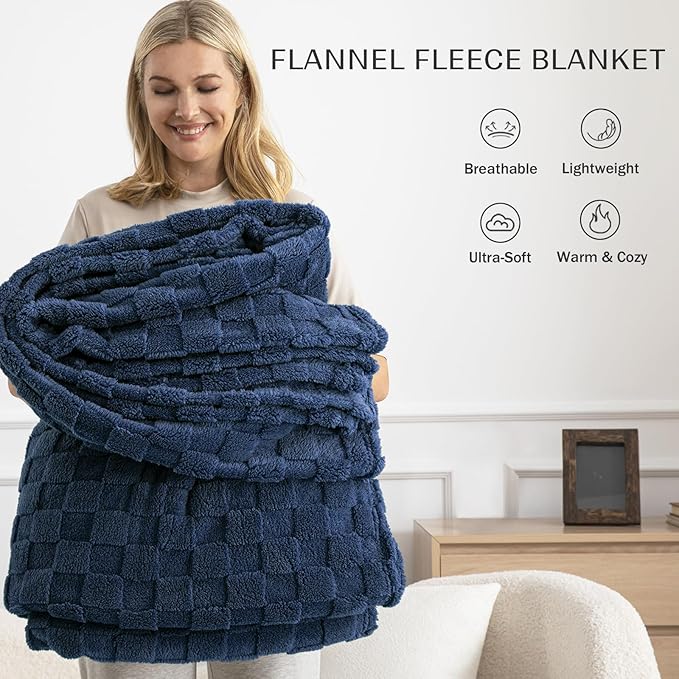 Exclusivo Mezcla Fleece Throw Blanket for Couch,Super Soft and Warm Lightweight Checkered Pattern Blankets for All Seasons, 50x60 Inches, Navy Blue
