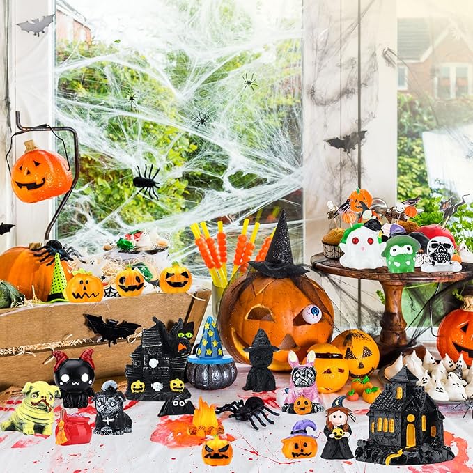 Soaoo 20 Pcs Halloween Miniature Figurines Mini Resin Pumpkin Ghost Ornaments Small Halloween Garden Miniature Landscape for Halloween Party Village Bonsai Crafts Outdoor Home Garden Decor