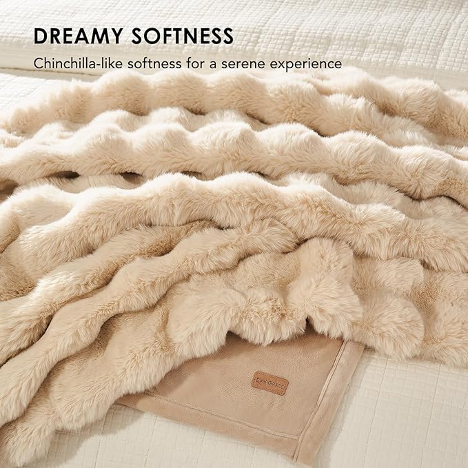 EVERGRACE Ultra Soft Luxury Fluffy Ridgeline Faux Rabbit Fur Throw Blanket, Thick Warm Bubble Throw for Bed, Cozy Plush Reversible Blankets for Couch, Chair, Sofa, Cream, 80x90 Inches, 870 GSM