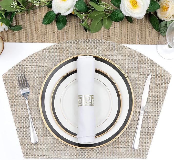 SHACOS Large Size Wedge Shape Placemats with Centerpiece Round Mat Set of 5 Round Table Place Mats Washable Dining Table Placemats Reversible, Beige