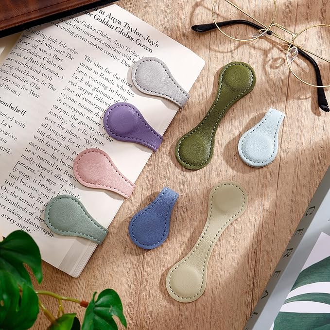 8 Pcs Leather Magnetic Bookmarks,Retro Magnetic Bookmark Holder,Double-Sided Magnetic Buckle for Wallet,PU Leather Bookmark Gift Suitable for Reading Lovers(Light Colour)