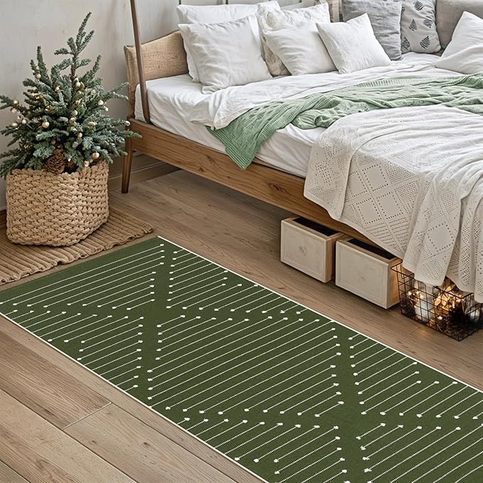 LIVEBOX Green Runner Rug 2'x6' Boho Washable Rug for Hallway, Moroccan Woven Entryway Throw Area Rug Indoor Cotton Mat for Kitchen Bedroom Laundry Bathroom Entry